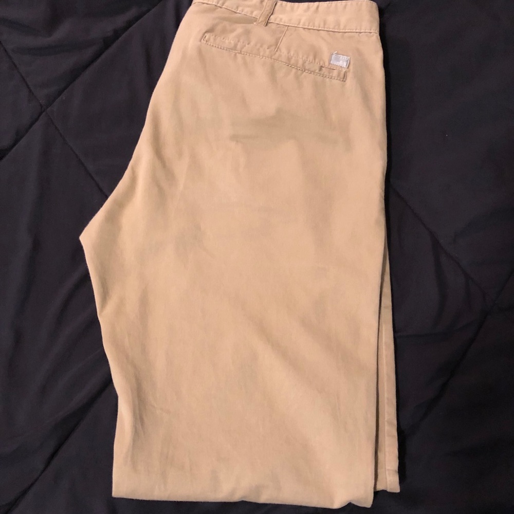 Bullhead denim slim fit pants.